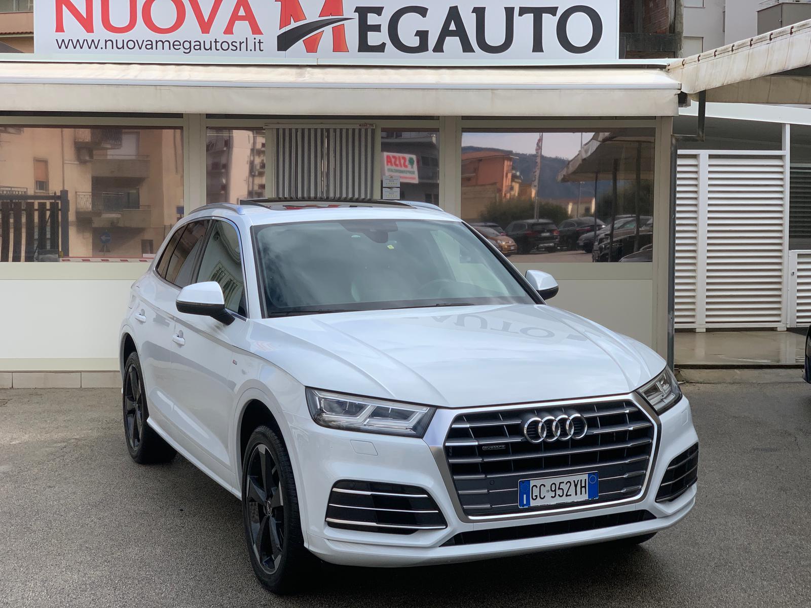 AUDI Q5 40 TDI Quattro S-LINE Plus